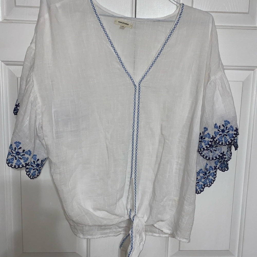 Embroidered trim top